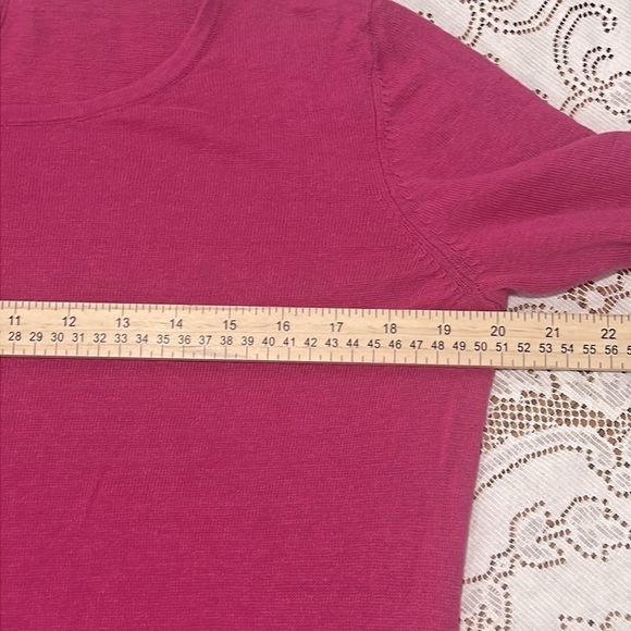 TALBOTS LINEN SWEATER STYLE TOP SZ MED BELL SLEEVES BARBIE PINK - Picture 9 of 10